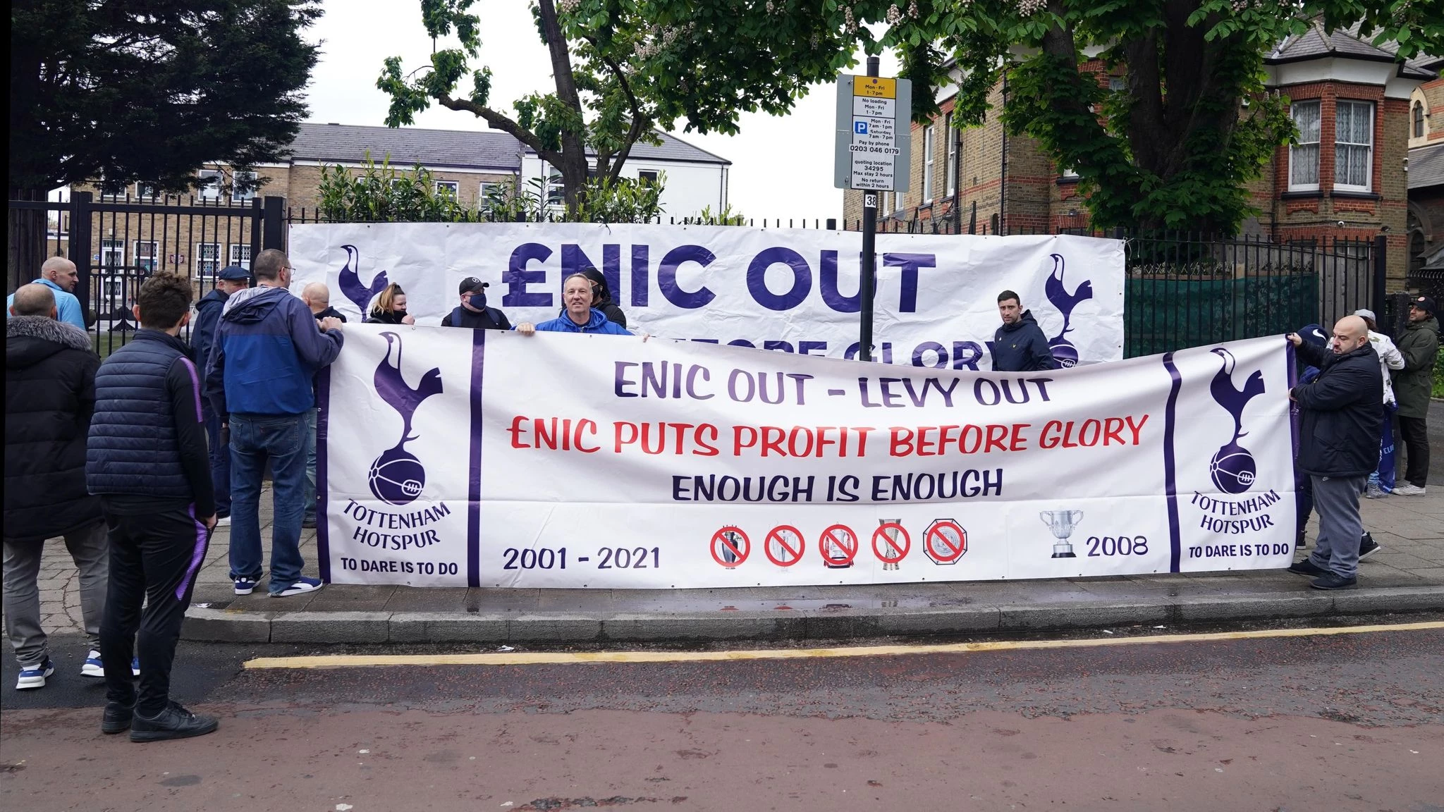 Tottenham supporters hold protest against club owners as Super League fallout continues
